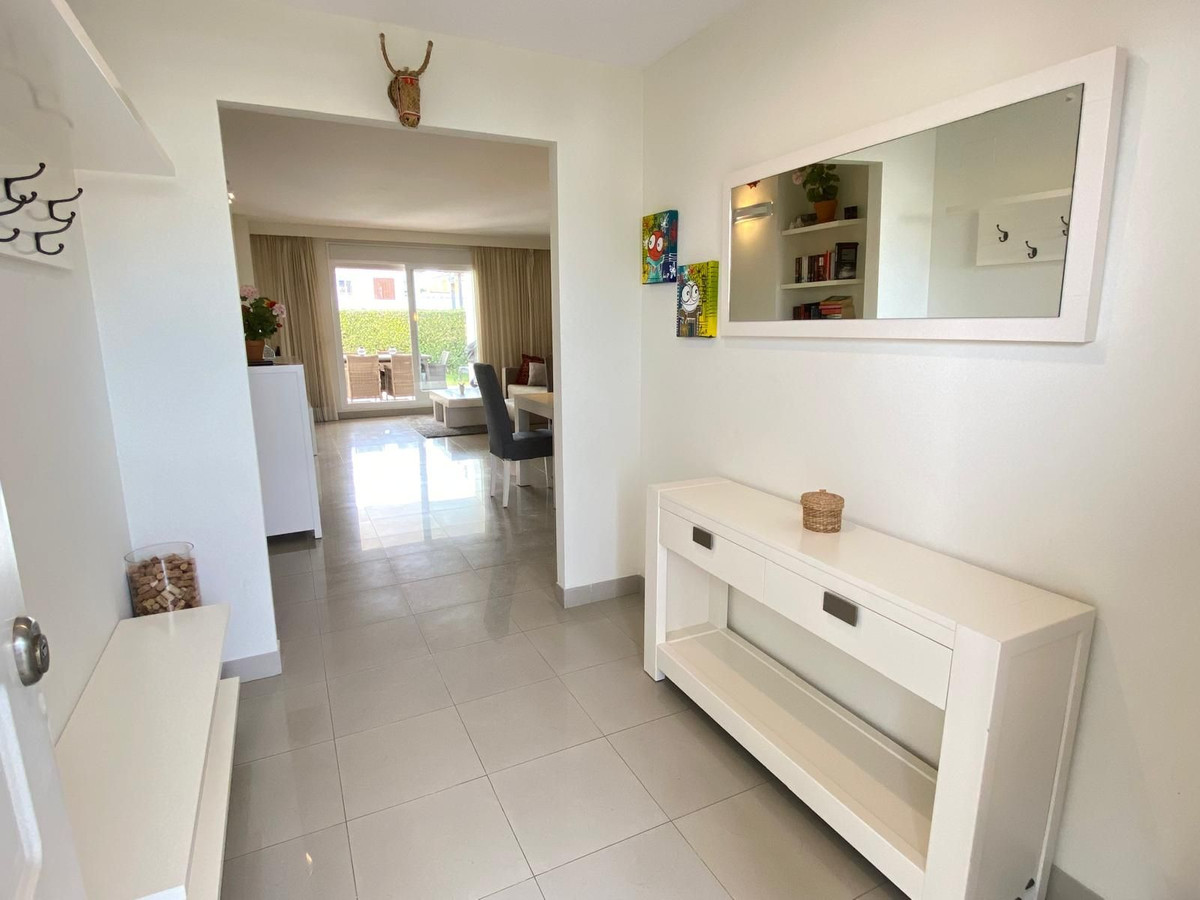 Appartement te koop in Estepona | 2 slaapkamers H5286235