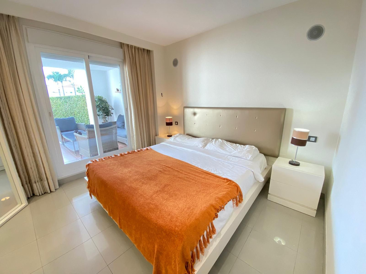 Appartement te koop in Estepona | 2 slaapkamers H5286235