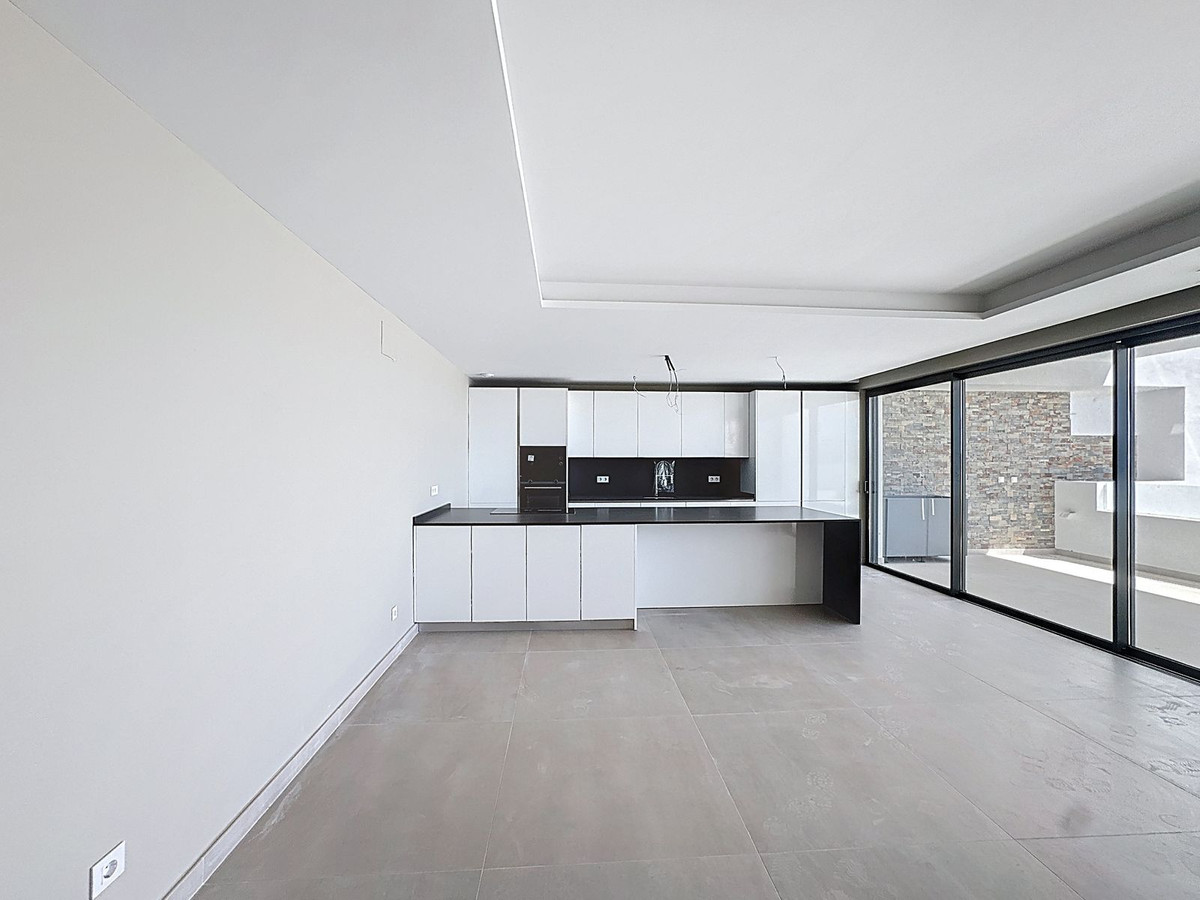 Appartement te koop in Estepona | 2 slaapkamers H5286346