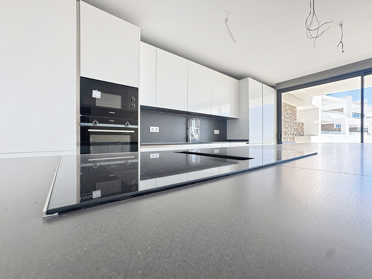 Appartement te koop in Estepona | 2 slaapkamers H5286346