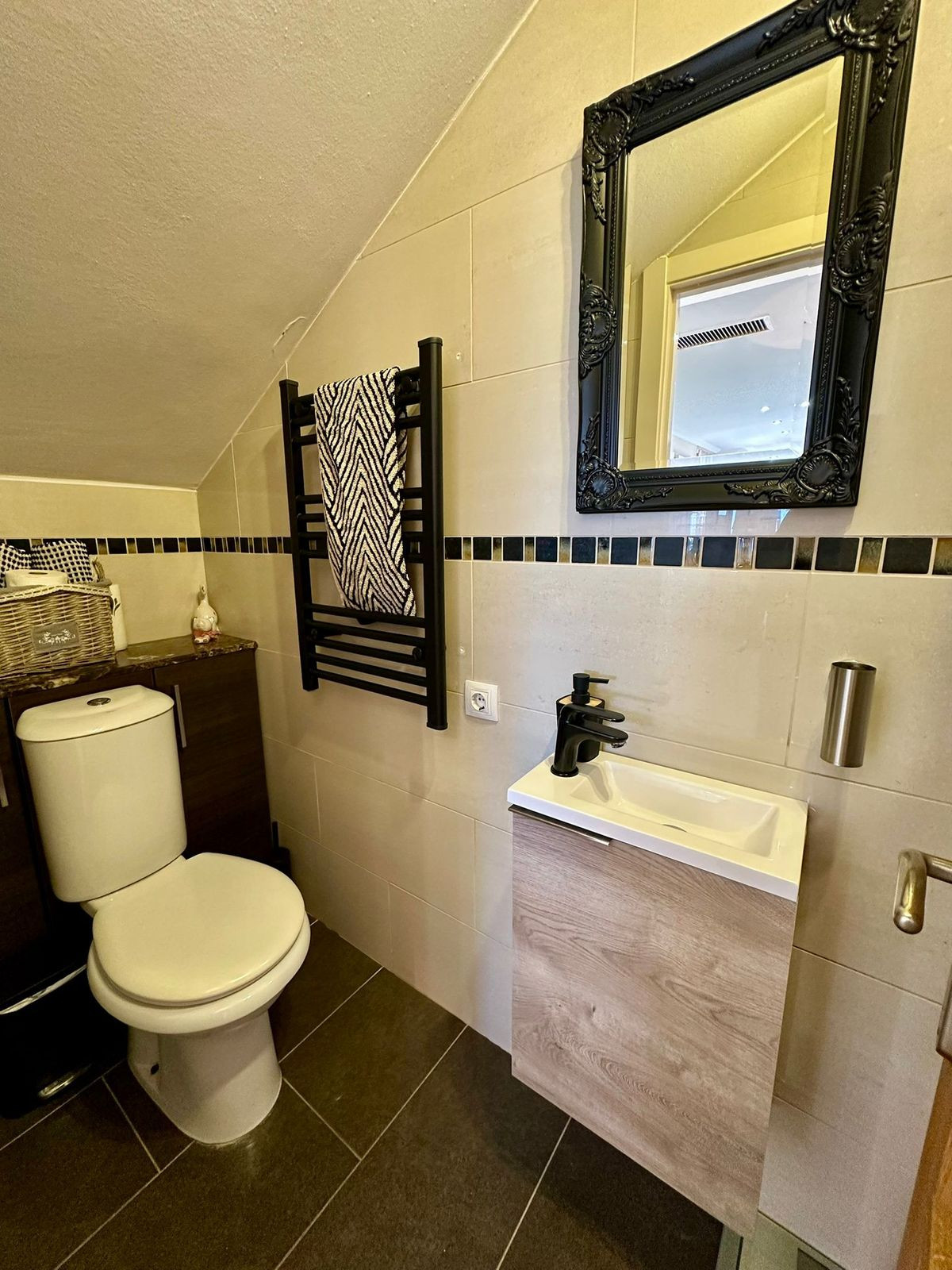 Huis te koop in Estepona | 6 slaapkamers H5286541