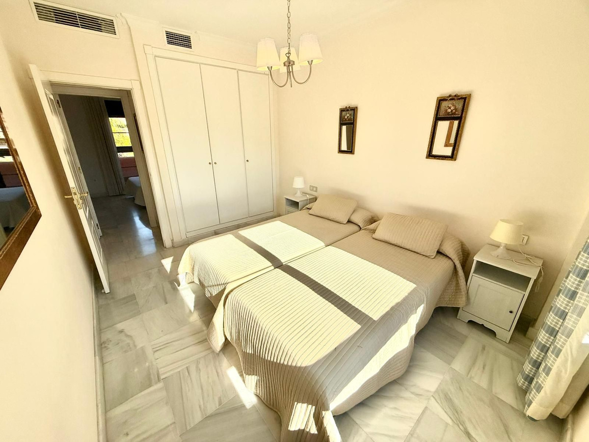 Penthouse te koop in Estepona | 5 slaapkamers H5286559