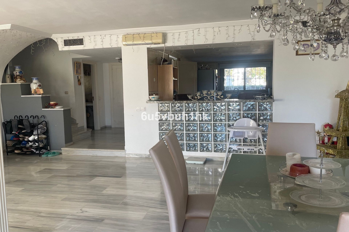 Huis te koop in Estepona | 4 slaapkamers H5286805