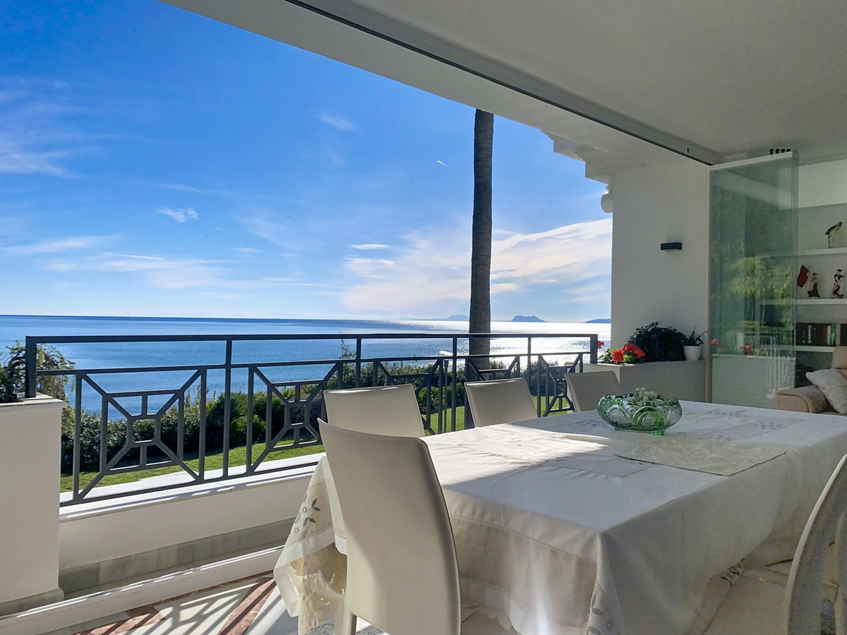 Appartement te koop in Estepona | 2 slaapkamers H5287450