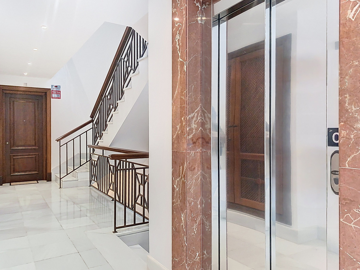 Appartement te koop in Estepona | 2 slaapkamers H5287450