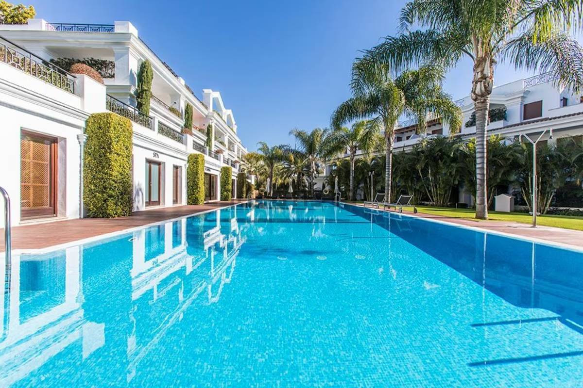 Appartement te koop in Estepona | 2 slaapkamers H5287450