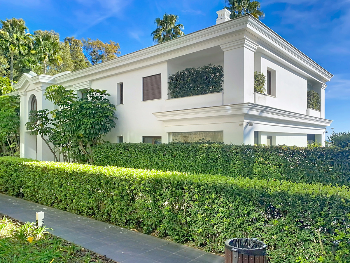 Appartement te koop in Estepona | 2 slaapkamers H5287450