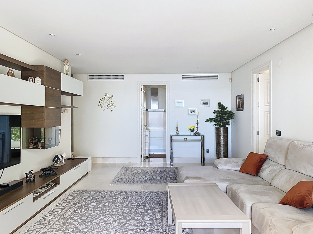 Appartement te koop in Estepona | 2 slaapkamers H5287450