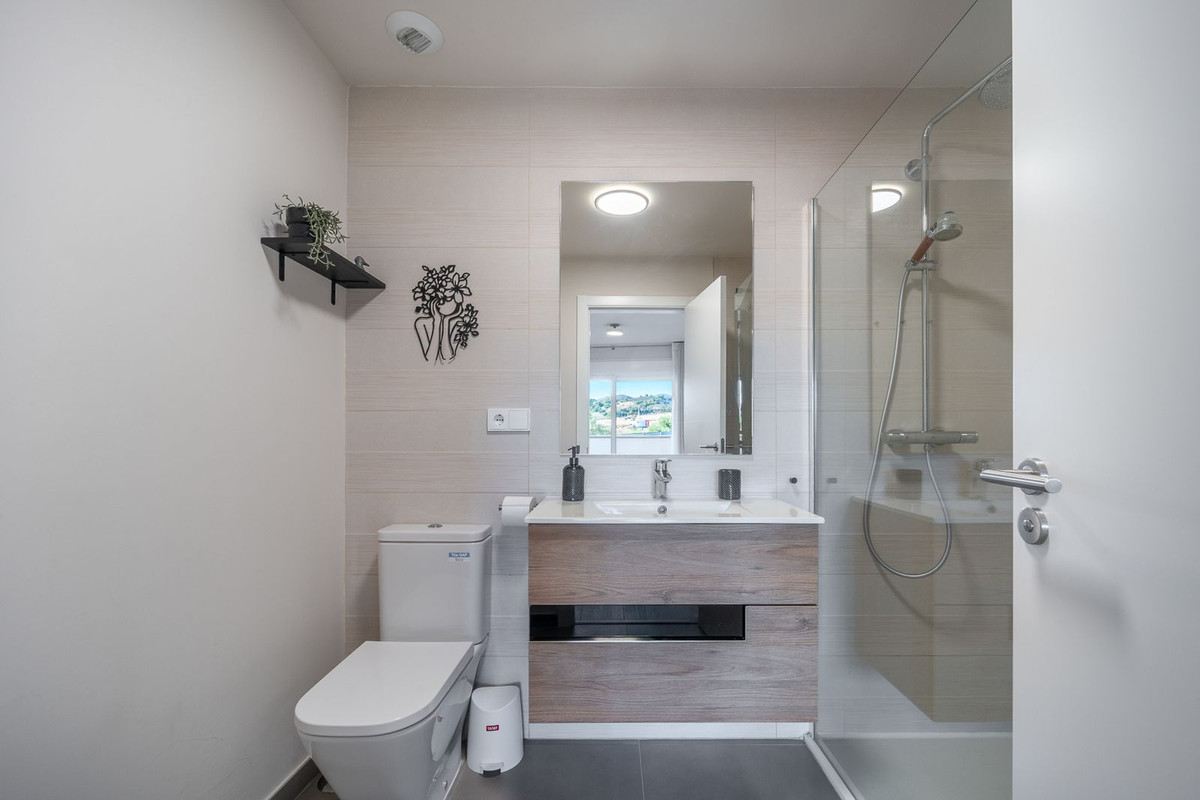 Appartement te koop in Estepona | 2 slaapkamers H5287705