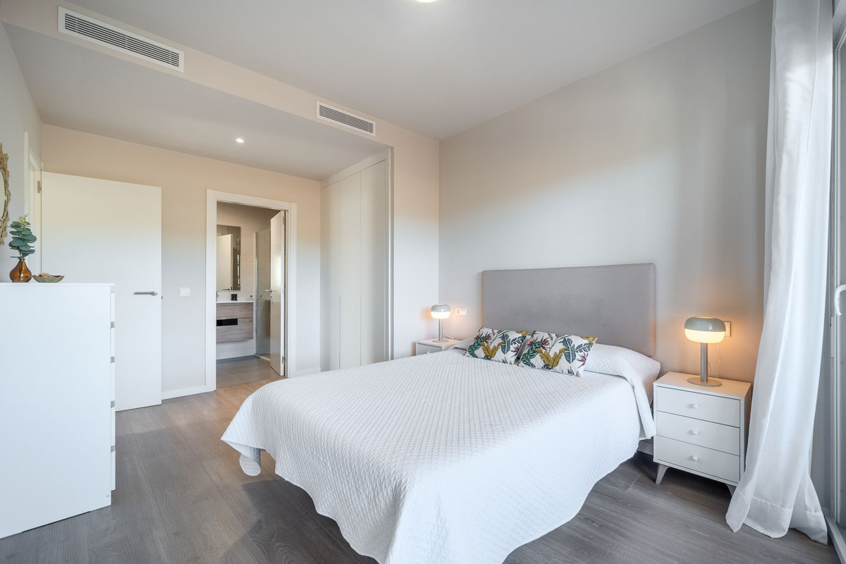 Appartement te koop in Estepona | 2 slaapkamers H5287705