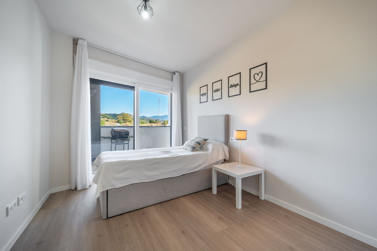 Appartement te koop in Estepona | 2 slaapkamers H5287705