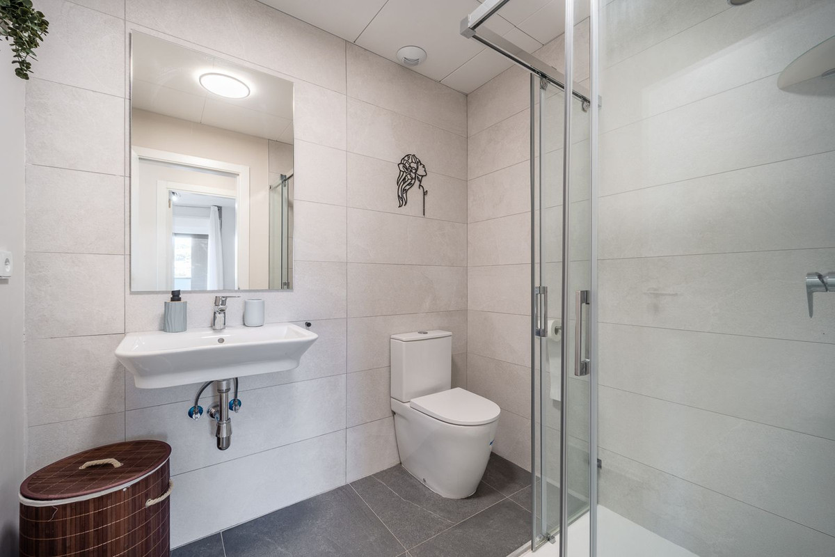 Appartement te koop in Estepona | 2 slaapkamers H5287705