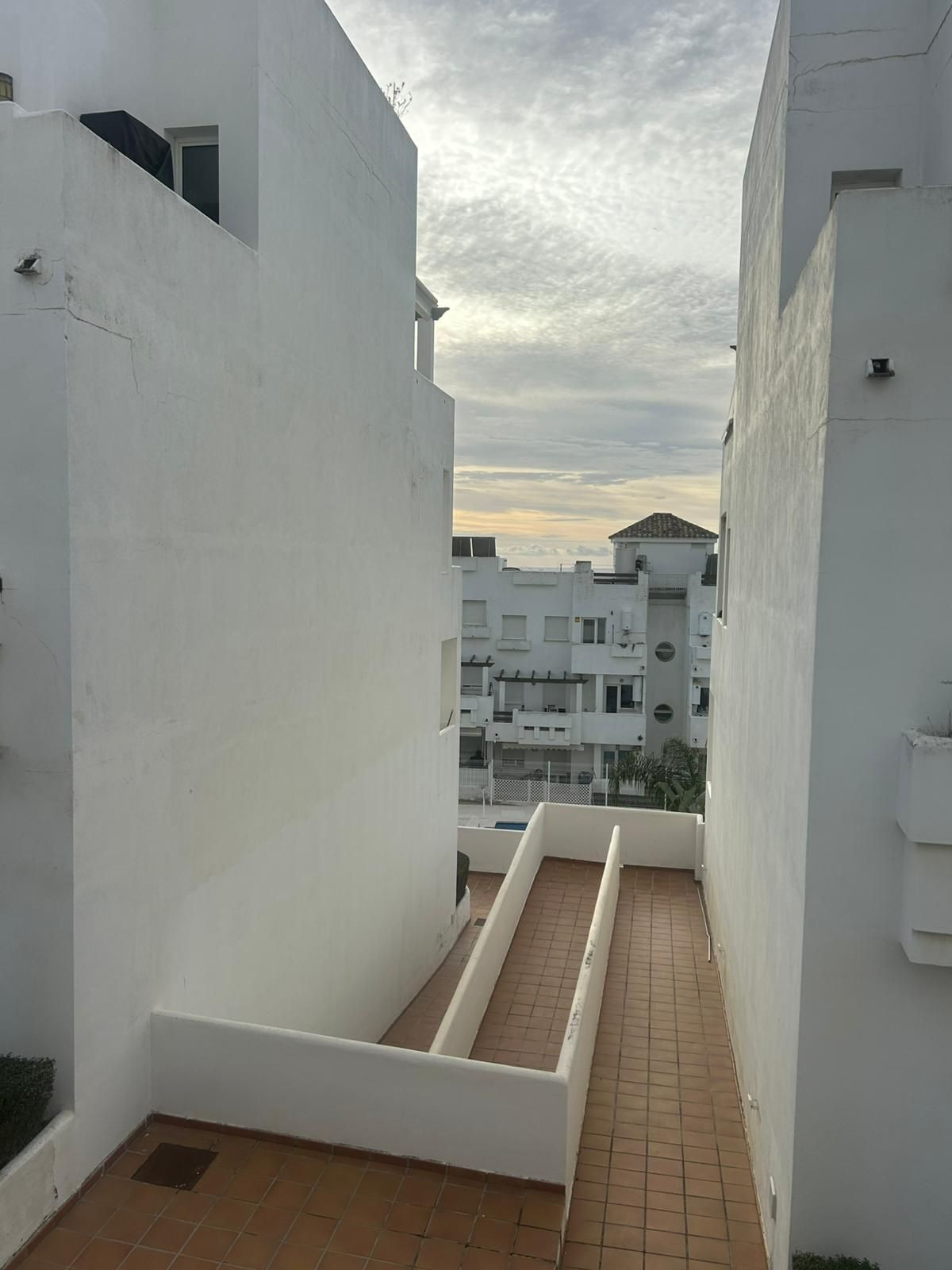 Appartement te koop in Estepona | 3 slaapkamers H5287888