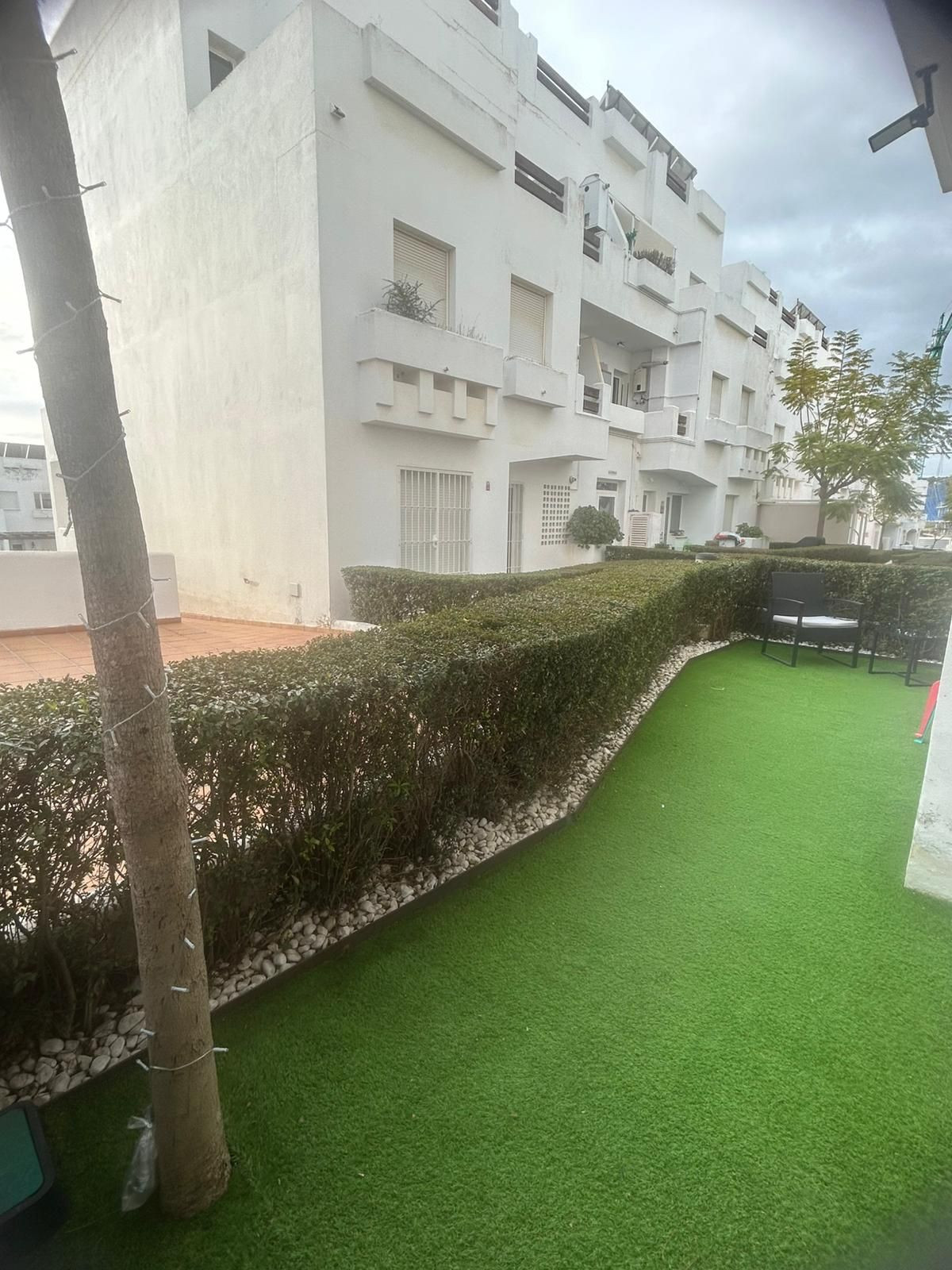 Appartement te koop in Estepona | 3 slaapkamers H5287888