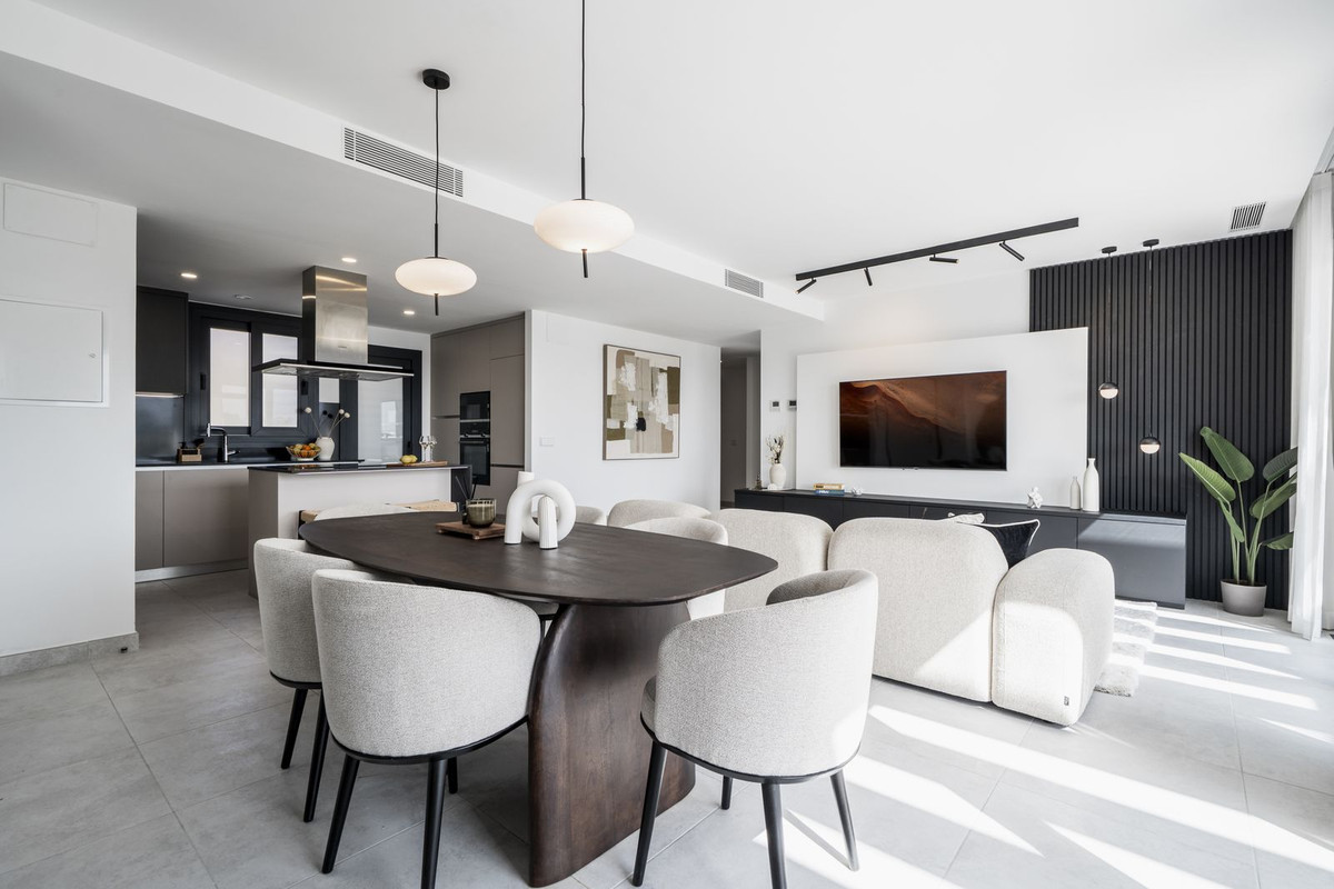 Penthouse te koop in Estepona | 3 slaapkamers H5287966