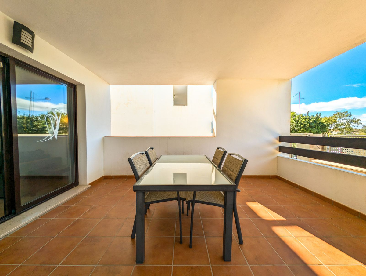 Appartement te koop in Estepona | 2 slaapkamers H5288092