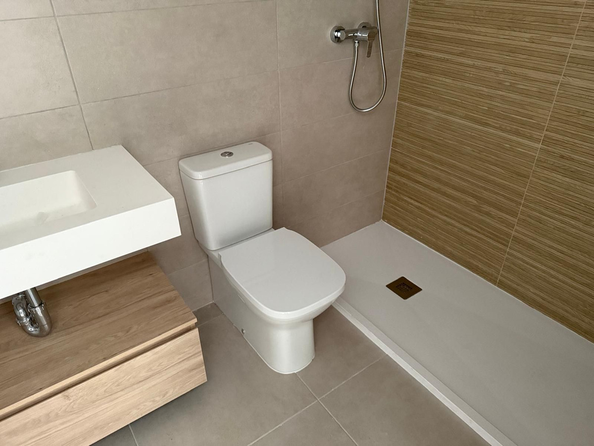 Penthouse te koop in Estepona | 2 slaapkamers H5288125