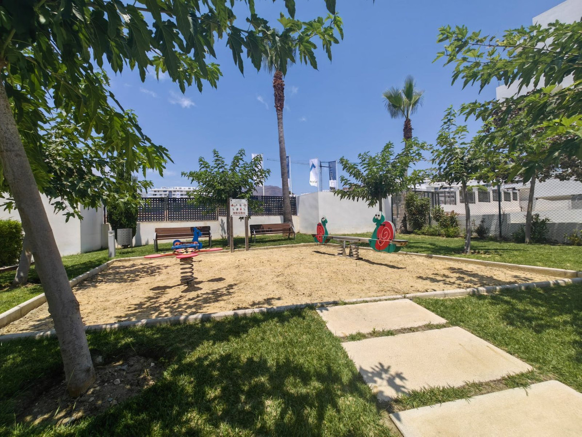 Appartement te koop in Estepona | 3 slaapkamers H5288152