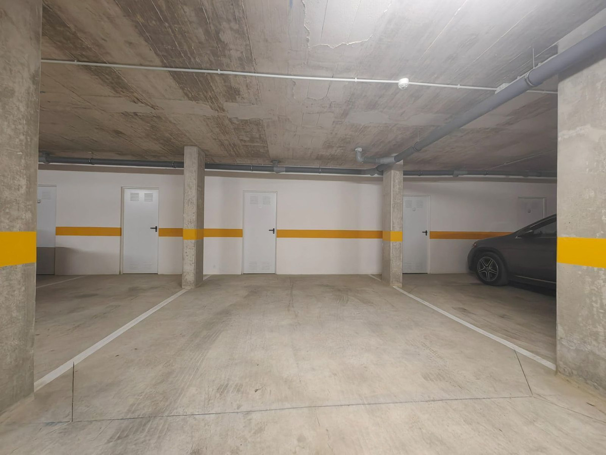 Appartement te koop in Estepona | 3 slaapkamers H5288152