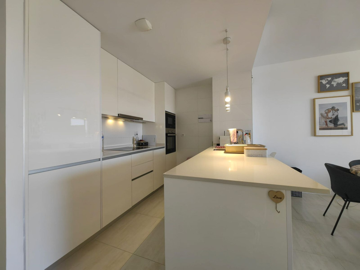 Appartement te koop in Estepona | 3 slaapkamers H5288152