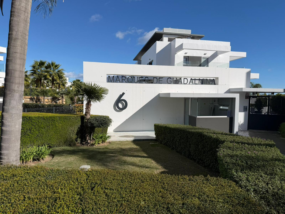 Appartement te koop in Estepona | 2 slaapkamers H5288269