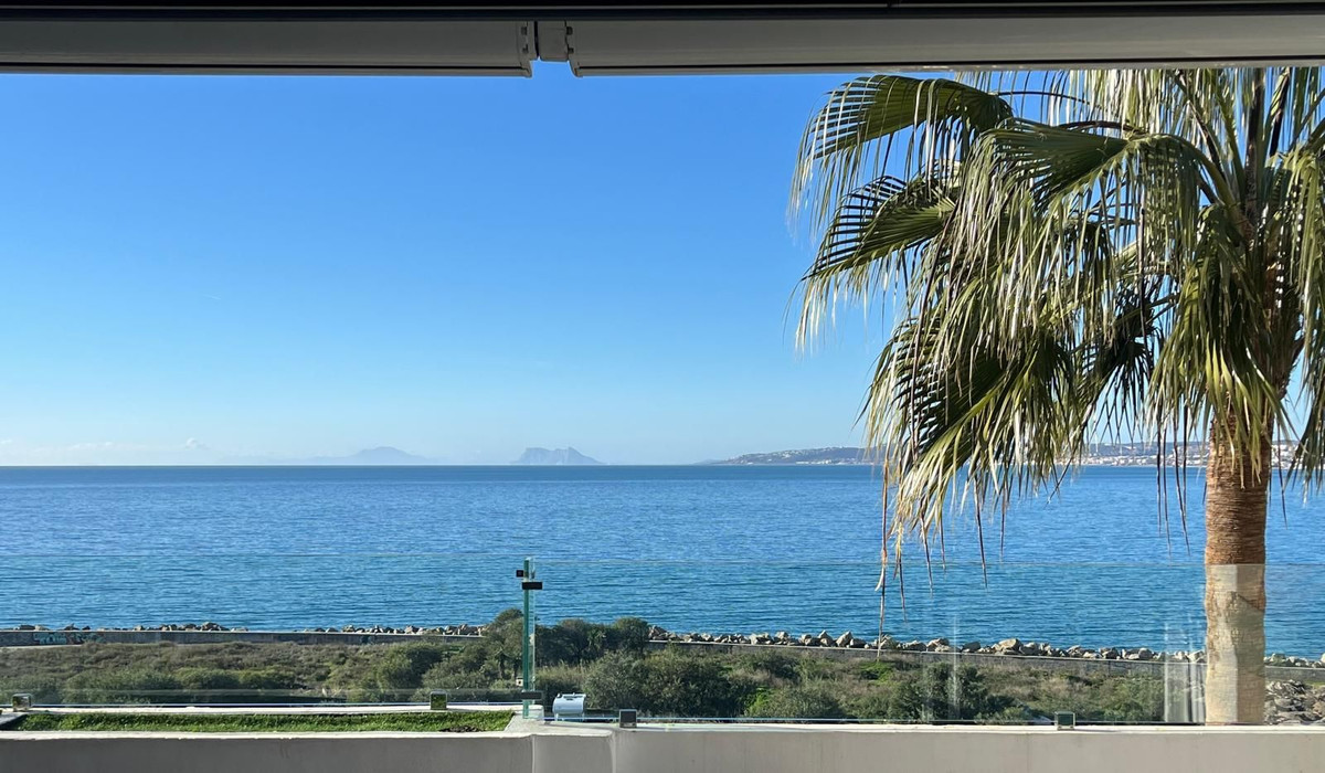 Appartement te koop in Estepona | 2 slaapkamers H5289385