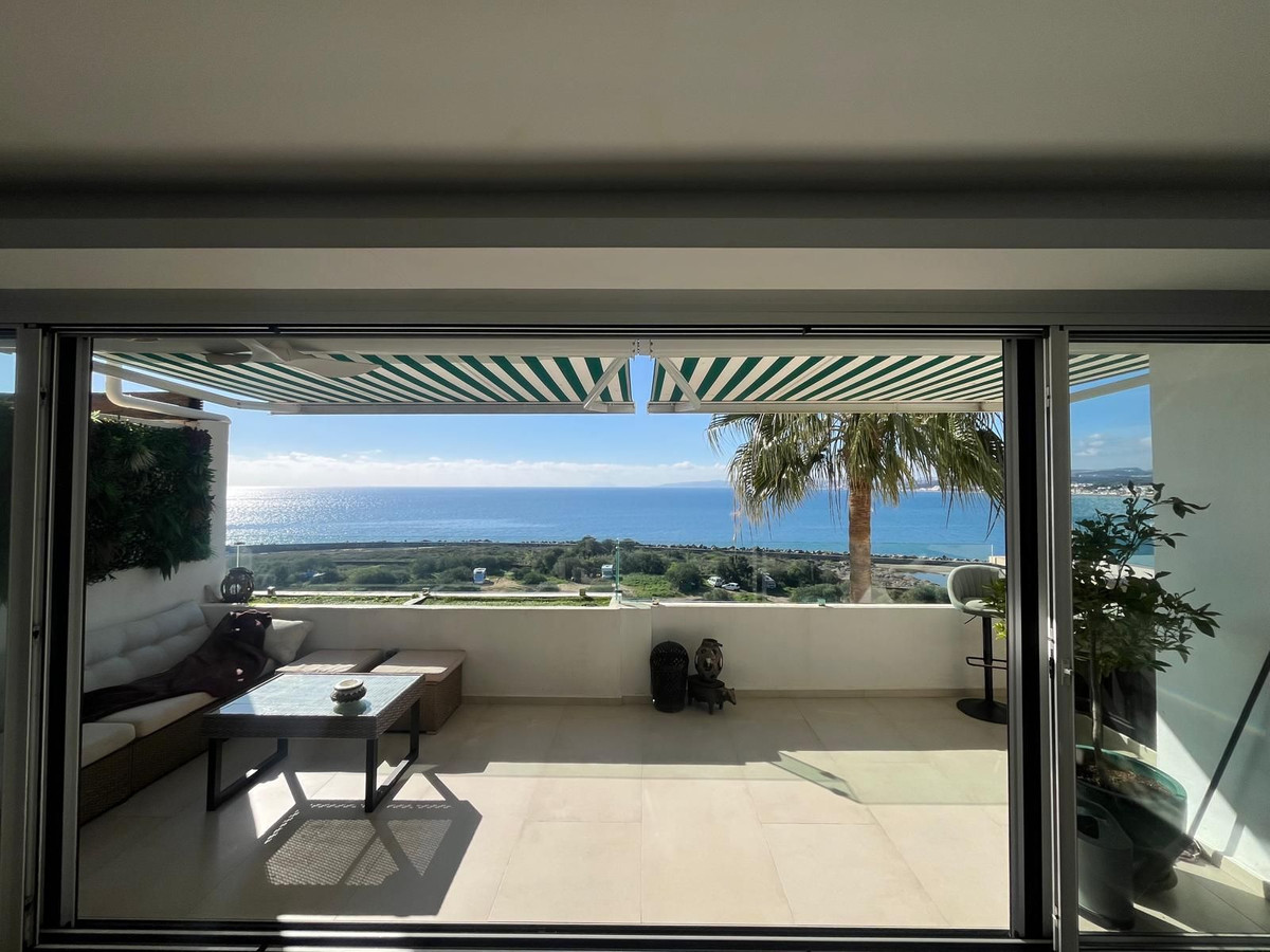 Appartement te koop in Estepona | 2 slaapkamers H5289385