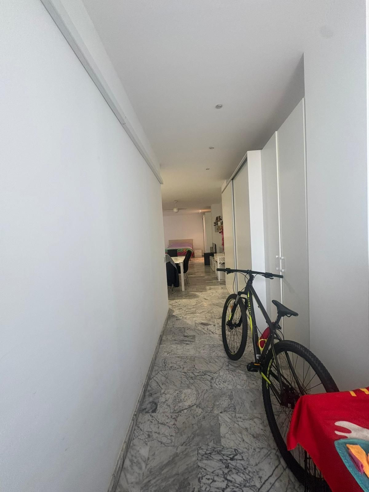 Appartement te koop in Estepona | 1 slaapkamers H5289394