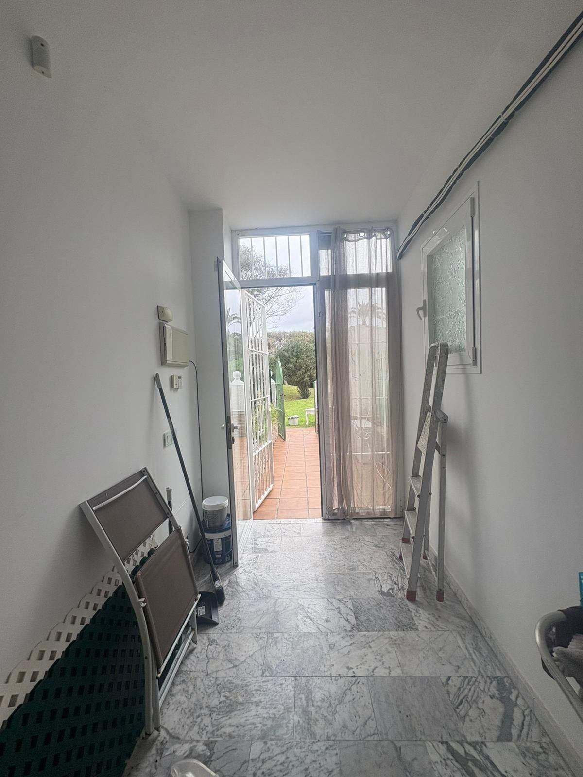 Appartement te koop in Estepona | 1 slaapkamers H5289394