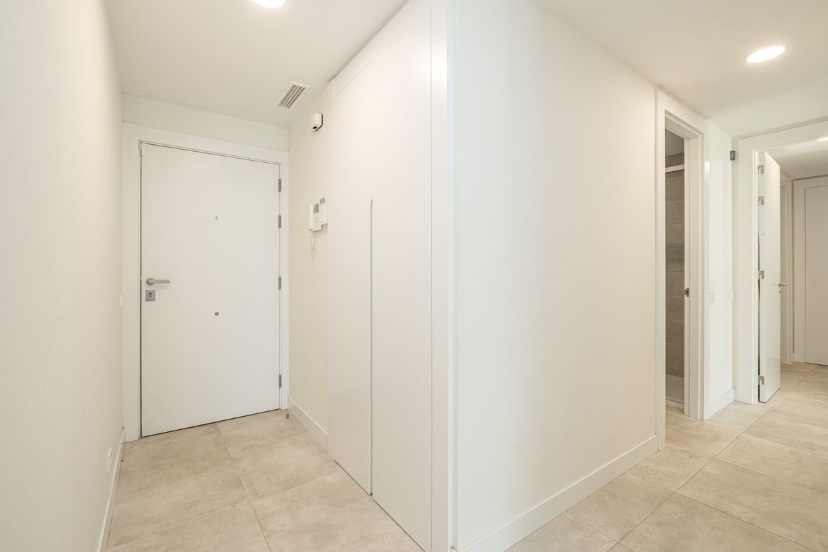 Appartement te koop in Estepona | 2 slaapkamers H5289499