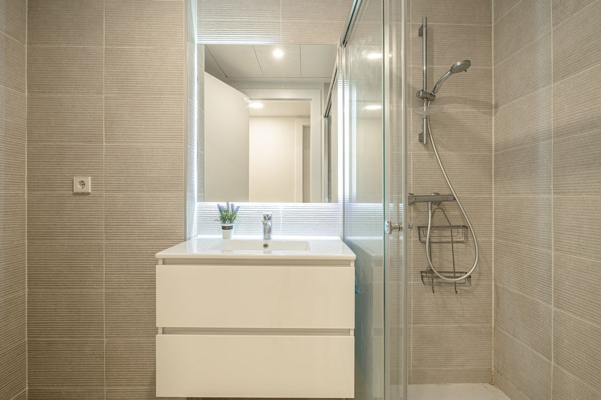 Appartement te koop in Estepona | 2 slaapkamers H5289499