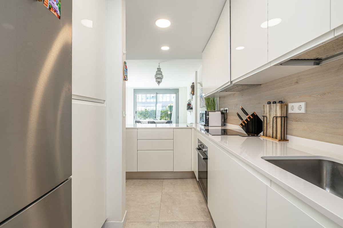 Appartement te koop in Estepona | 2 slaapkamers H5289499