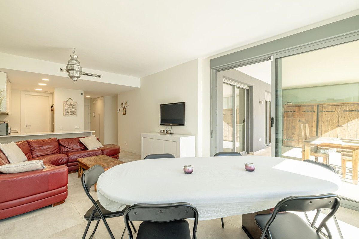 Appartement te koop in Estepona | 2 slaapkamers H5289499