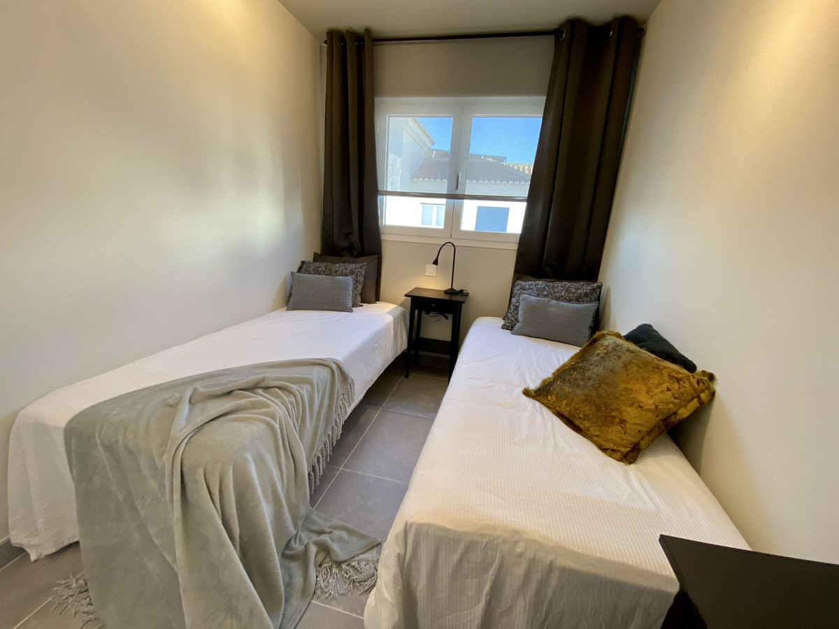 Penthouse te koop in Estepona | 2 slaapkamers H5289553