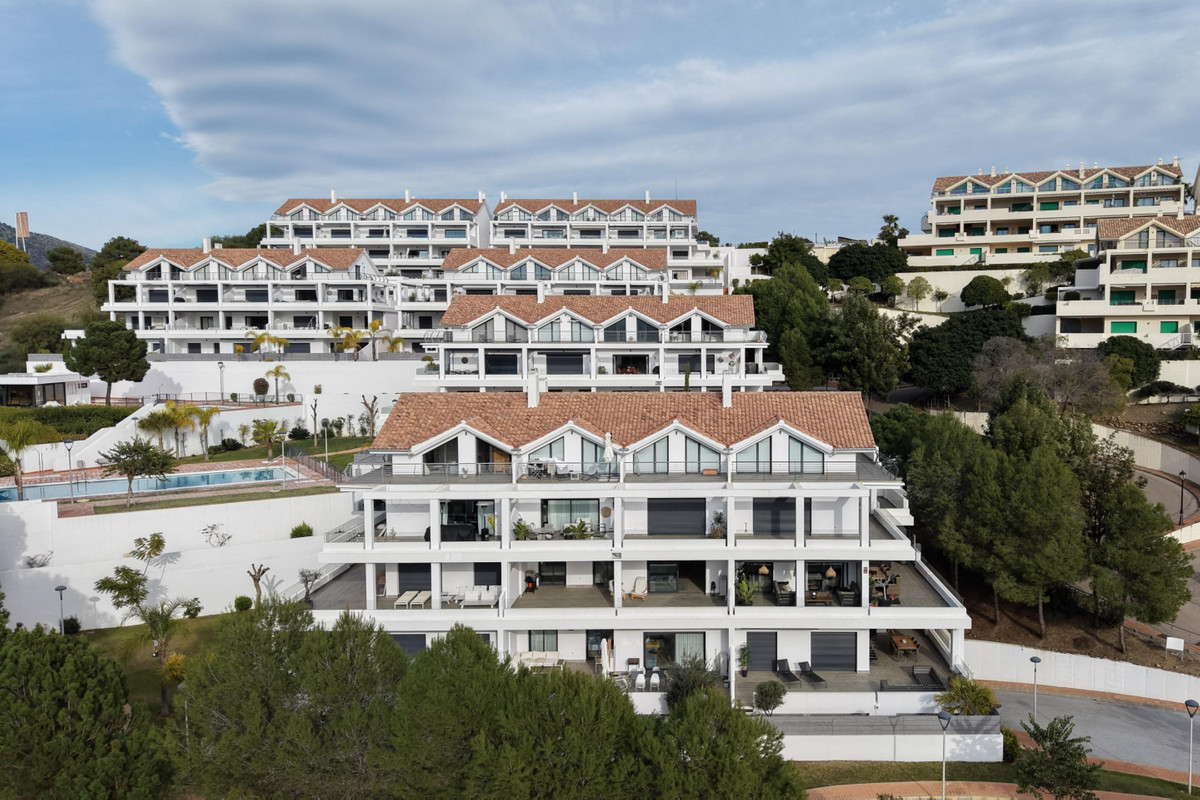 Appartement te koop in Estepona | 2 slaapkamers H5289868