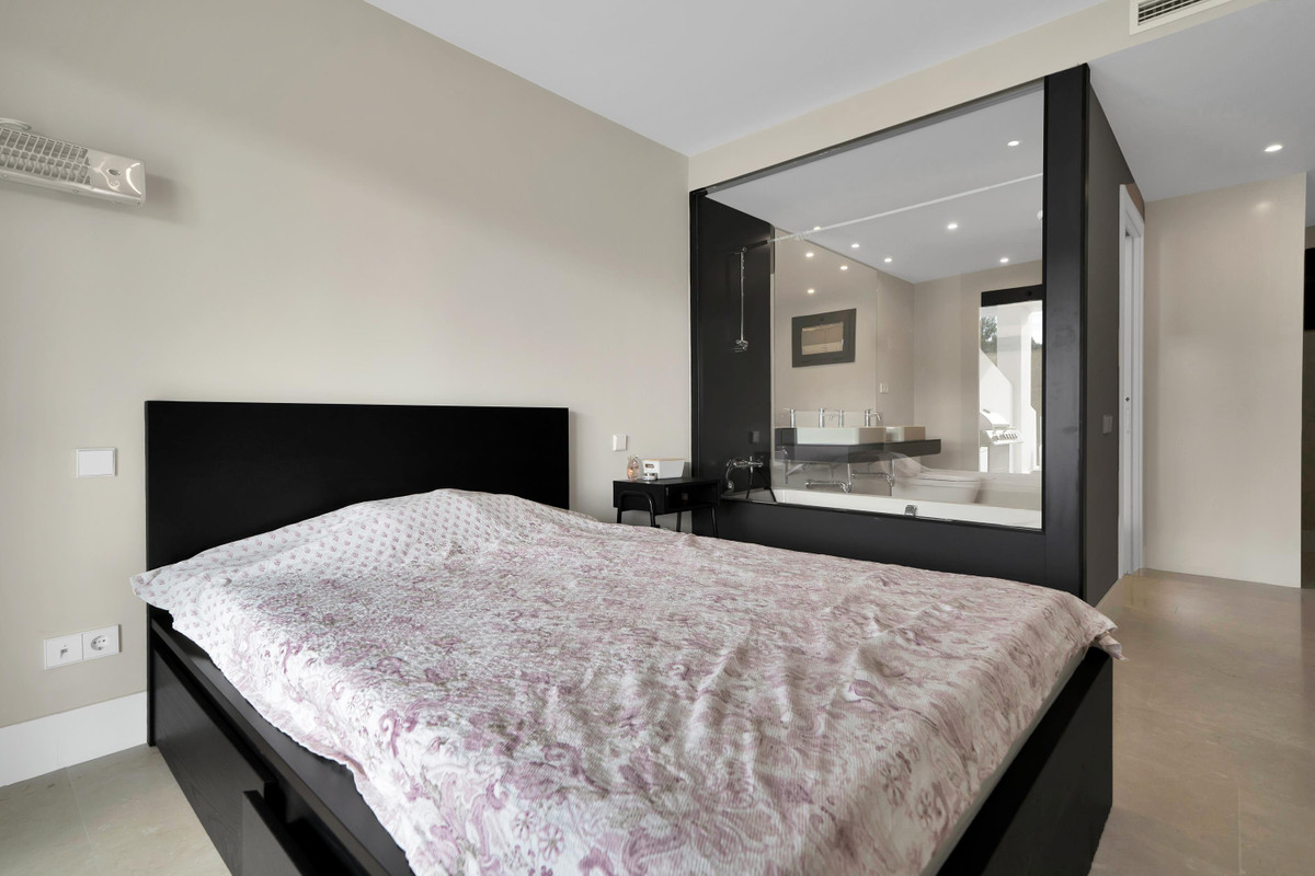 Appartement te koop in Estepona | 2 slaapkamers H5289868