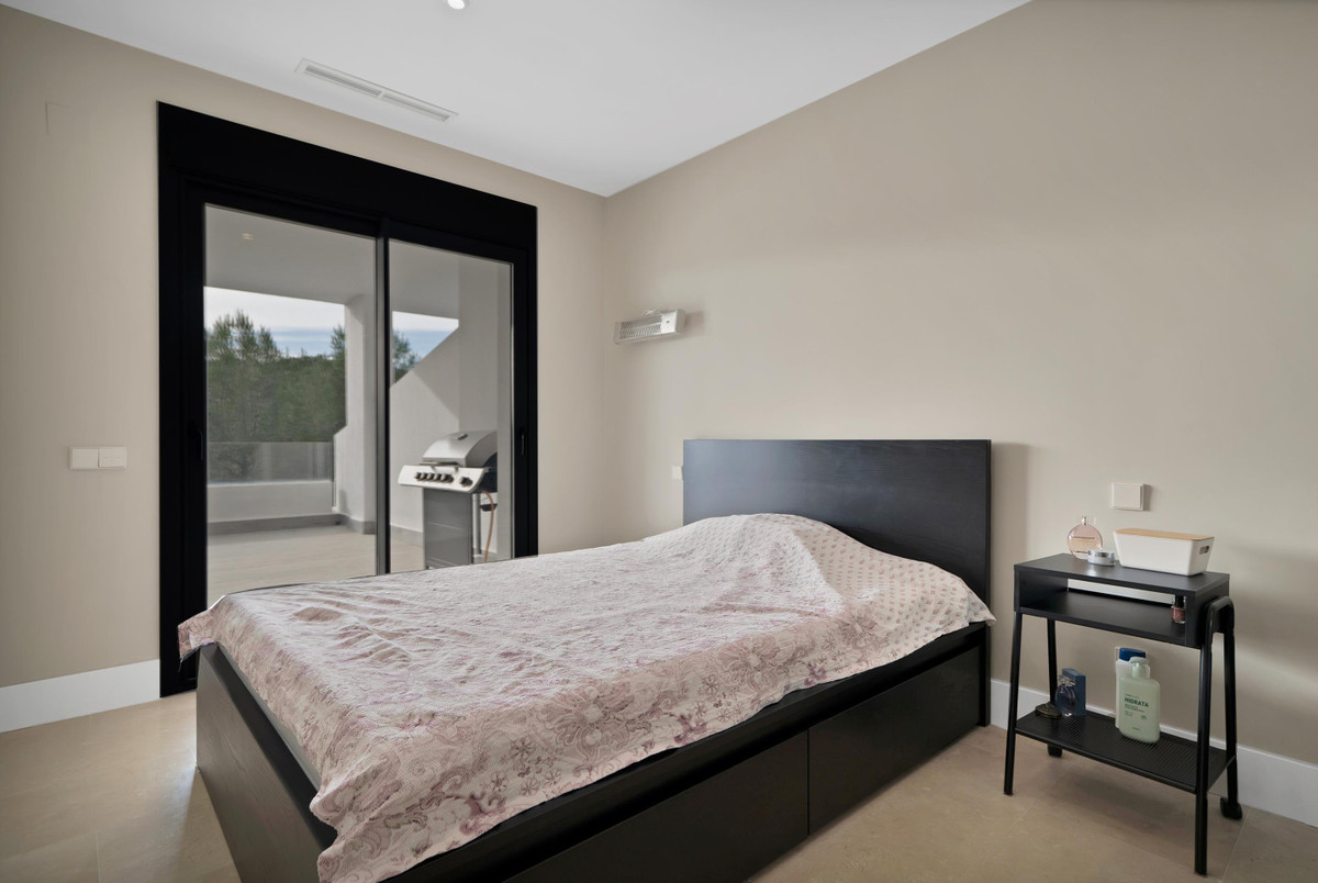 Appartement te koop in Estepona | 2 slaapkamers H5289868