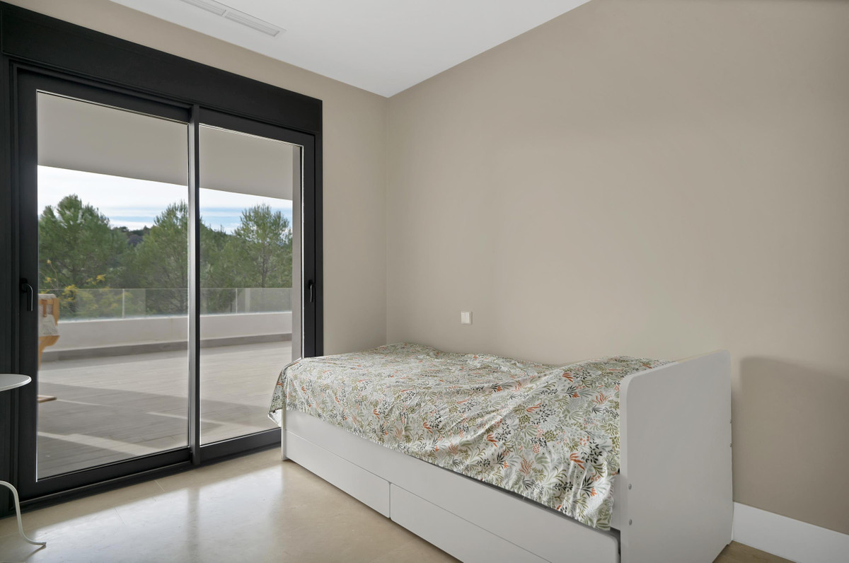 Appartement te koop in Estepona | 2 slaapkamers H5289868