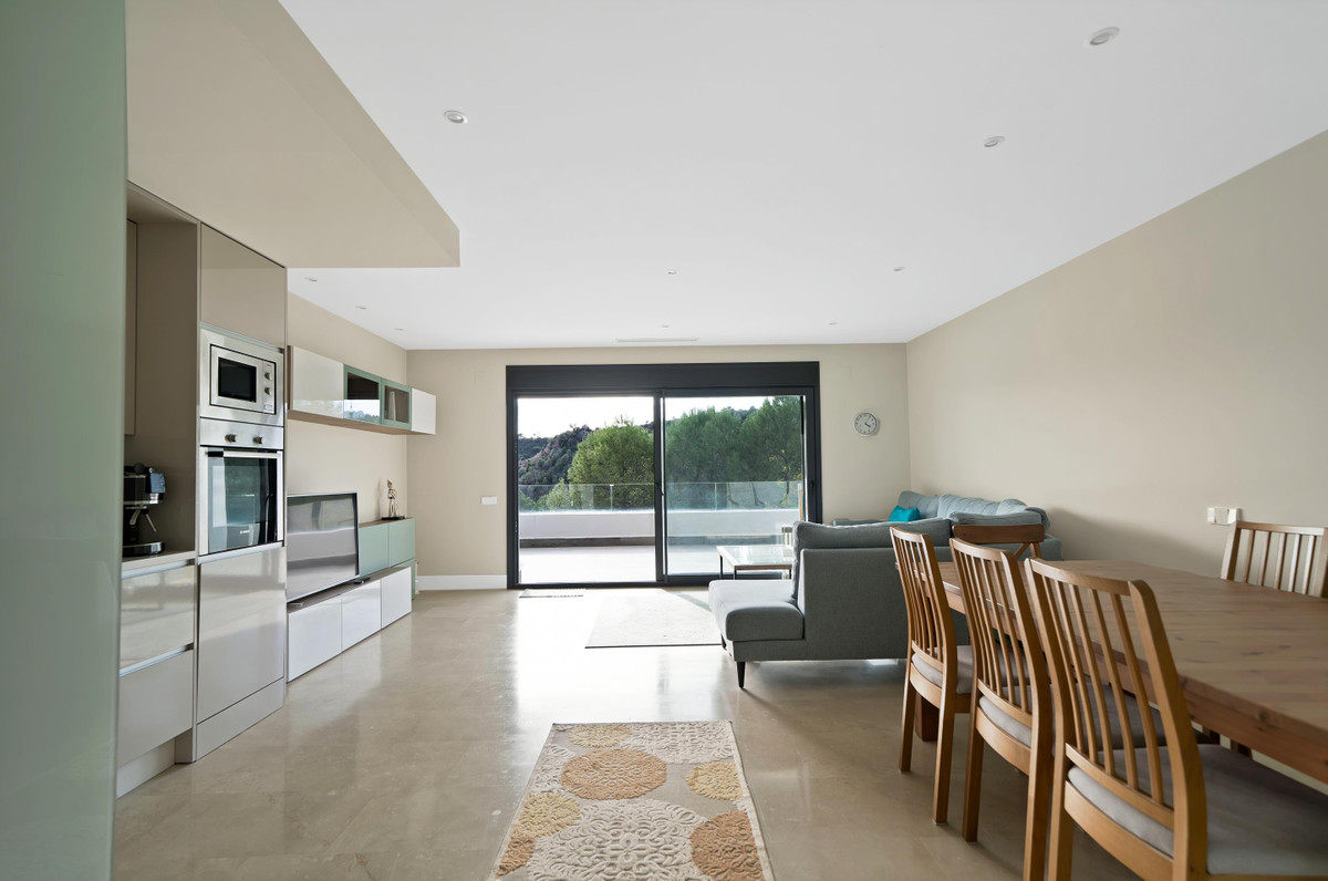 Appartement te koop in Estepona | 2 slaapkamers H5289868