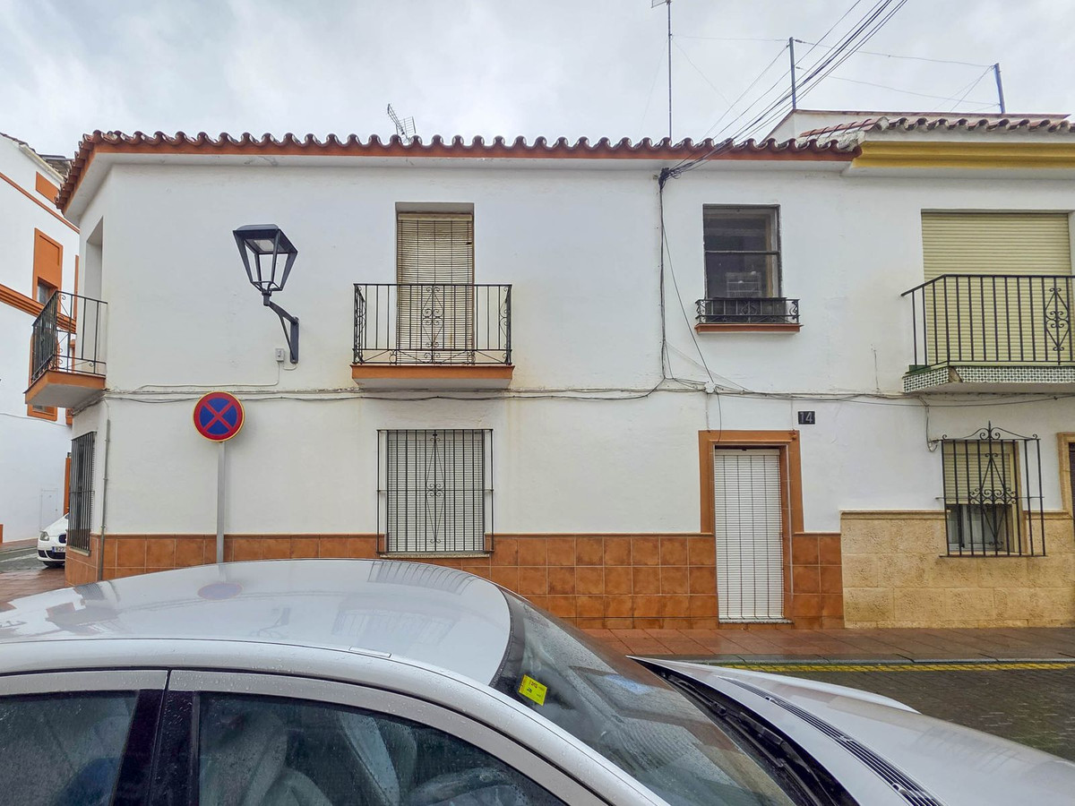 Appartement te koop in Estepona | 5 slaapkamers H5292175