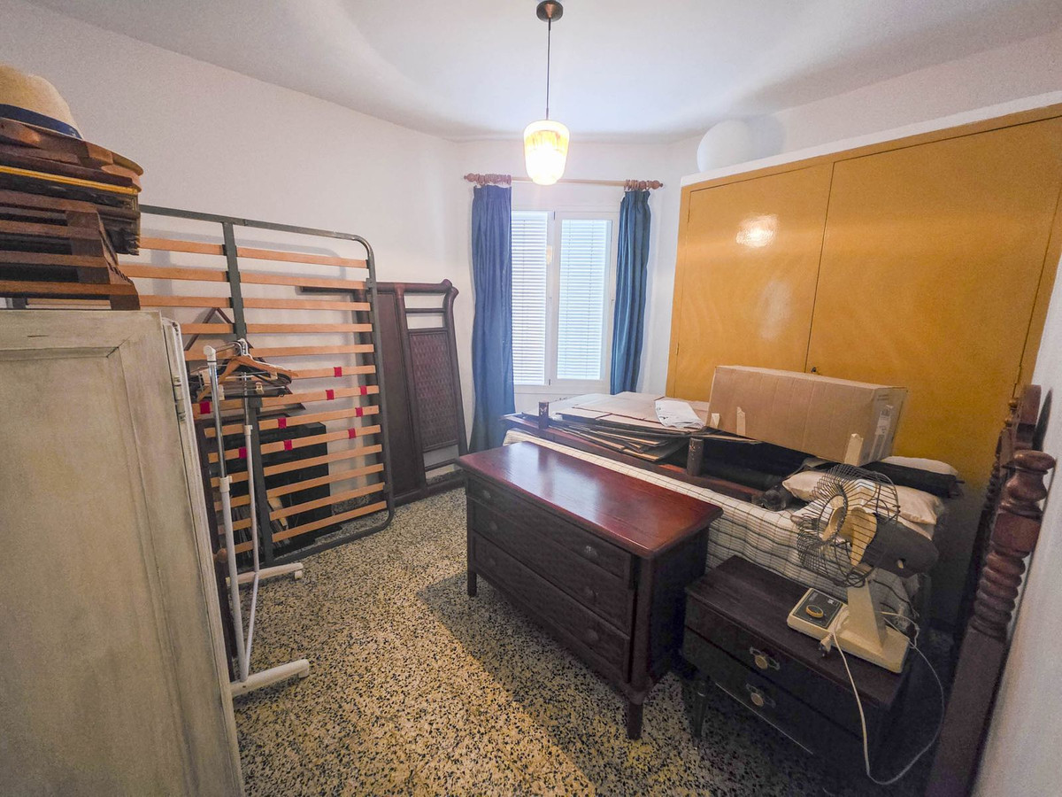 Appartement te koop in Estepona | 5 slaapkamers H5292175