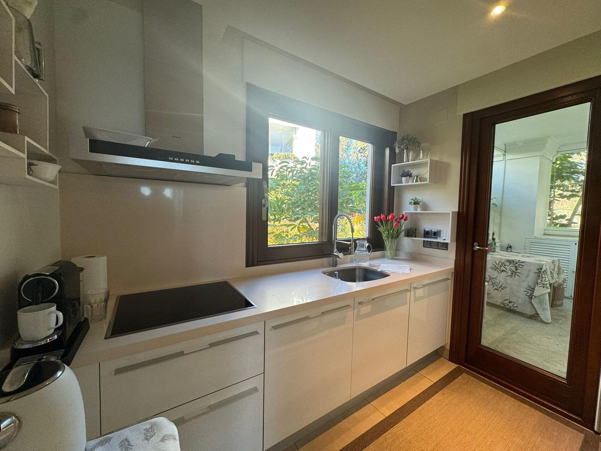 Appartement te koop in Estepona | 2 slaapkamers H5292505