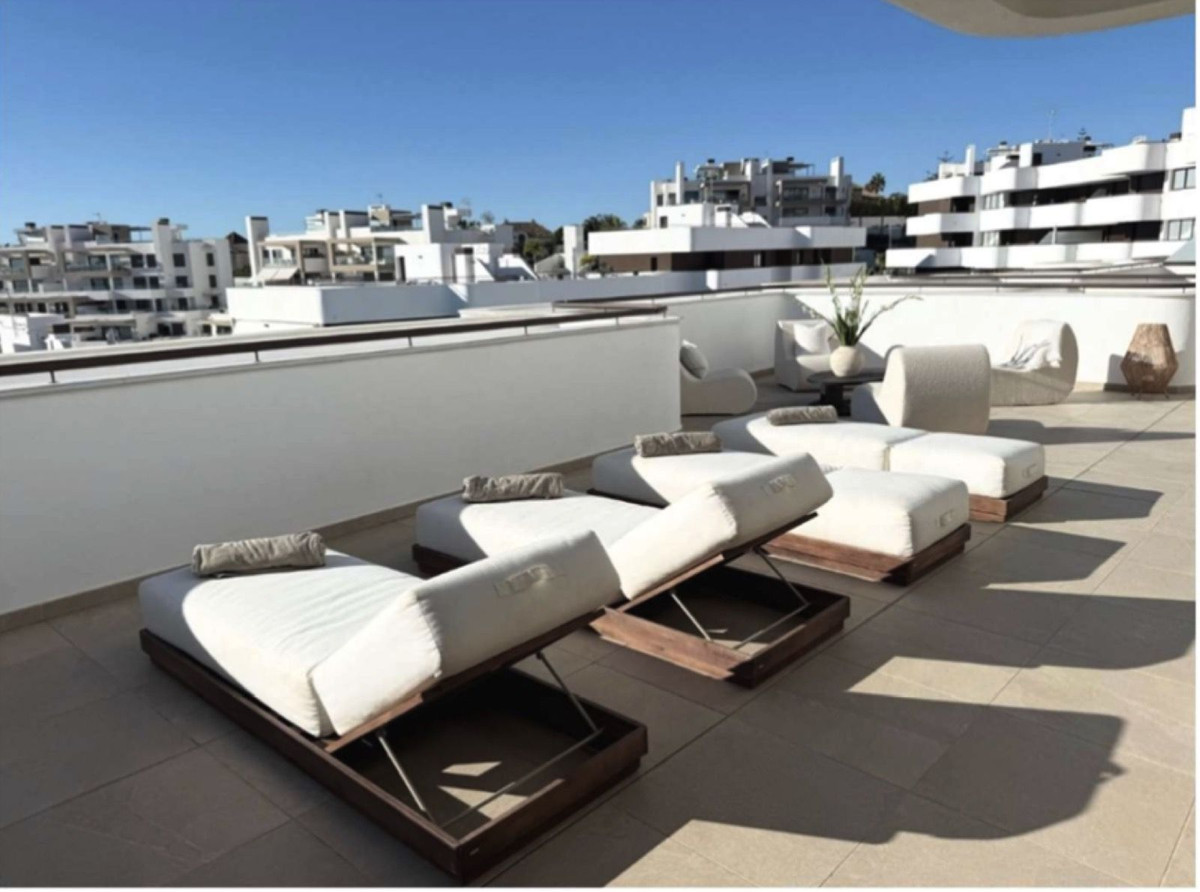 Appartement te koop in Estepona | 3 slaapkamers H5292859