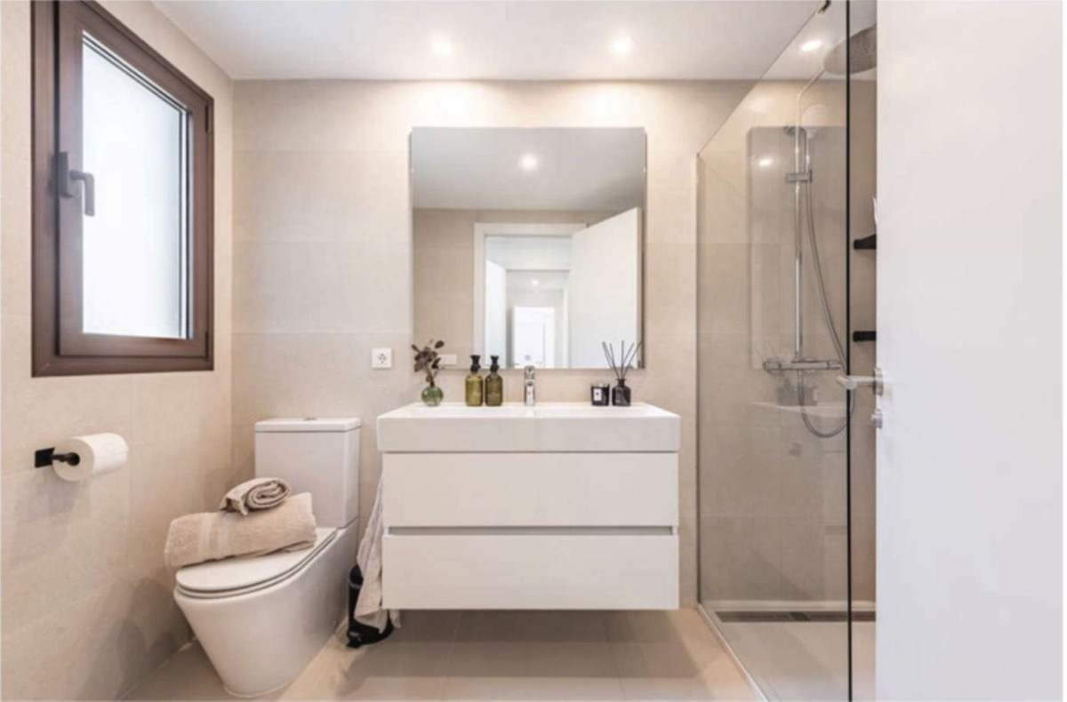 Appartement te koop in Estepona | 3 slaapkamers H5292859