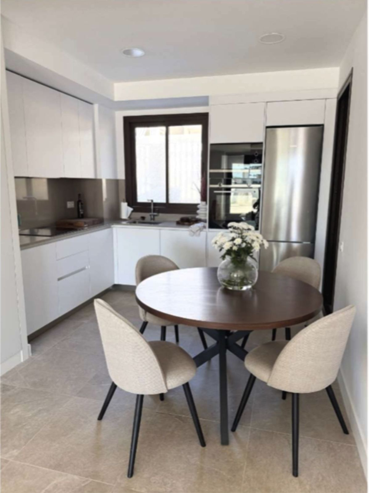 Appartement te koop in Estepona | 3 slaapkamers H5292859