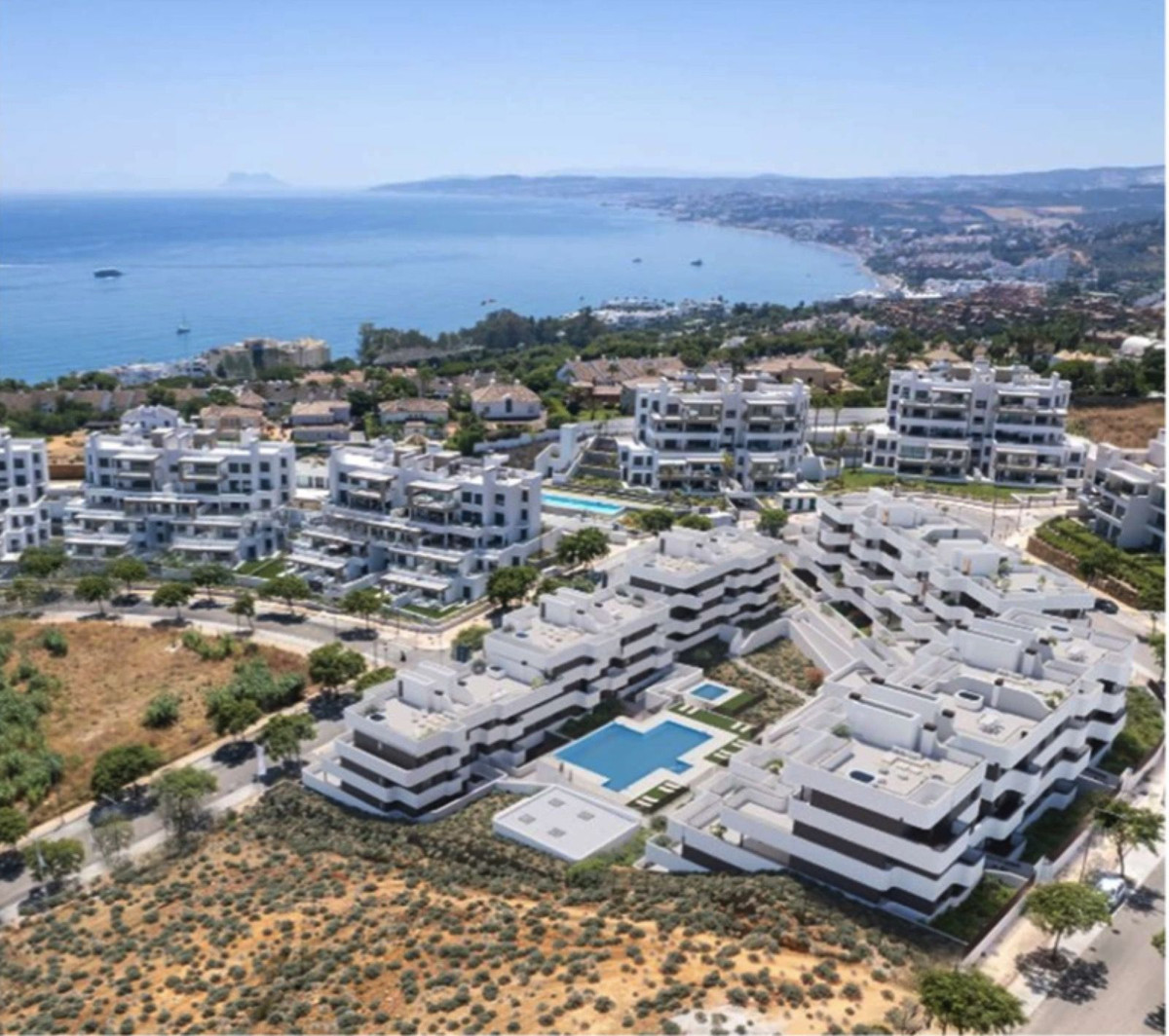 Appartement te koop in Estepona | 3 slaapkamers H5292859