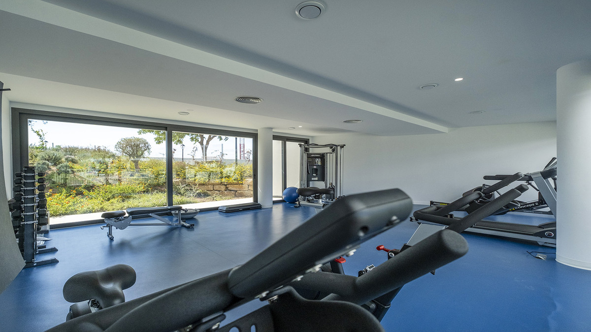 Penthouse te koop in Estepona | 3 slaapkamers H5293504