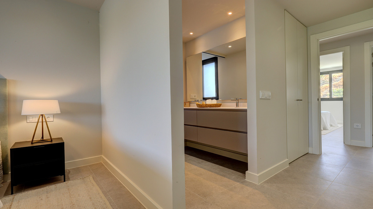 Penthouse te koop in Estepona | 3 slaapkamers H5293504