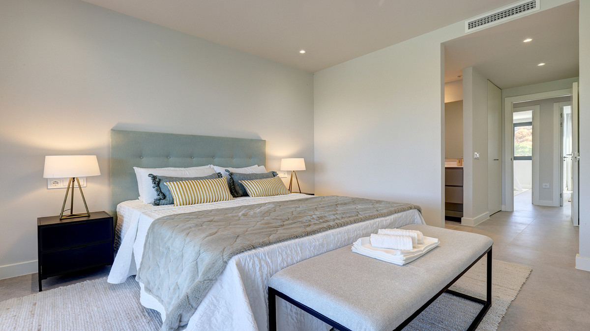Penthouse te koop in Estepona | 3 slaapkamers H5293504