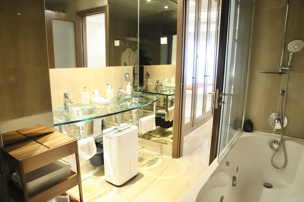 Appartement te koop in Estepona | 1 slaapkamers H5293543